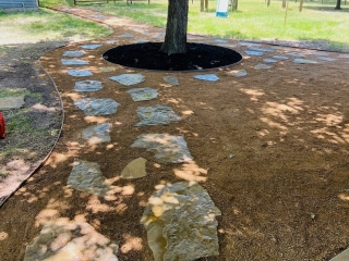 crushed granite with flagstone steps and mulch job